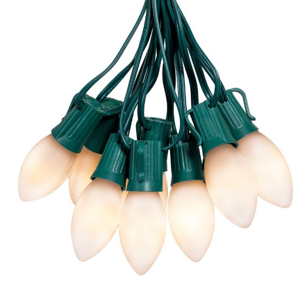 LED C9 Plastic 25L Ceramic White (Warm White) Light Set 25' Green Wire