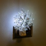 Winter Night Light - Snowflake - Swivel Plug w/LED Bulb