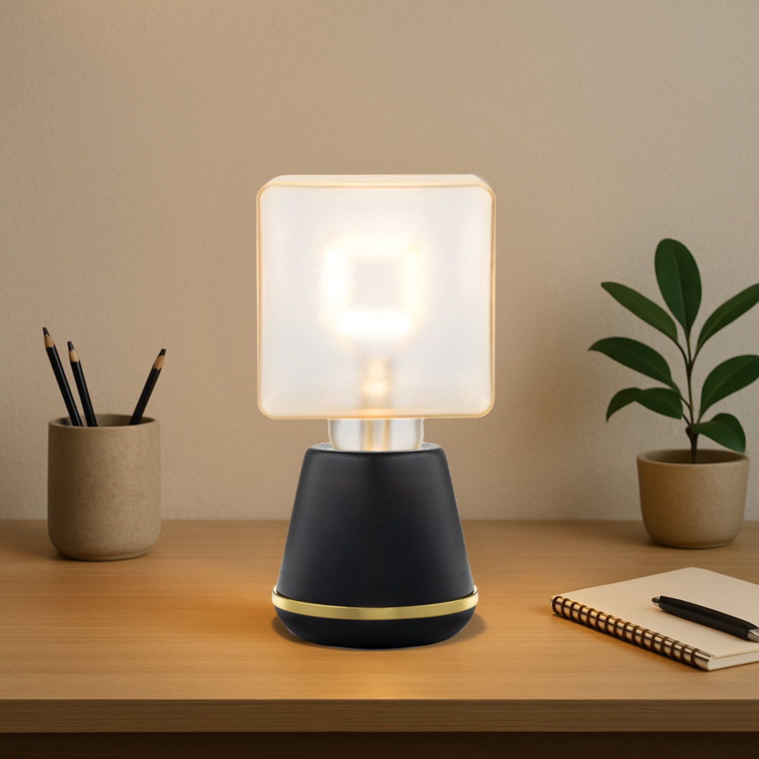 Desk lamp