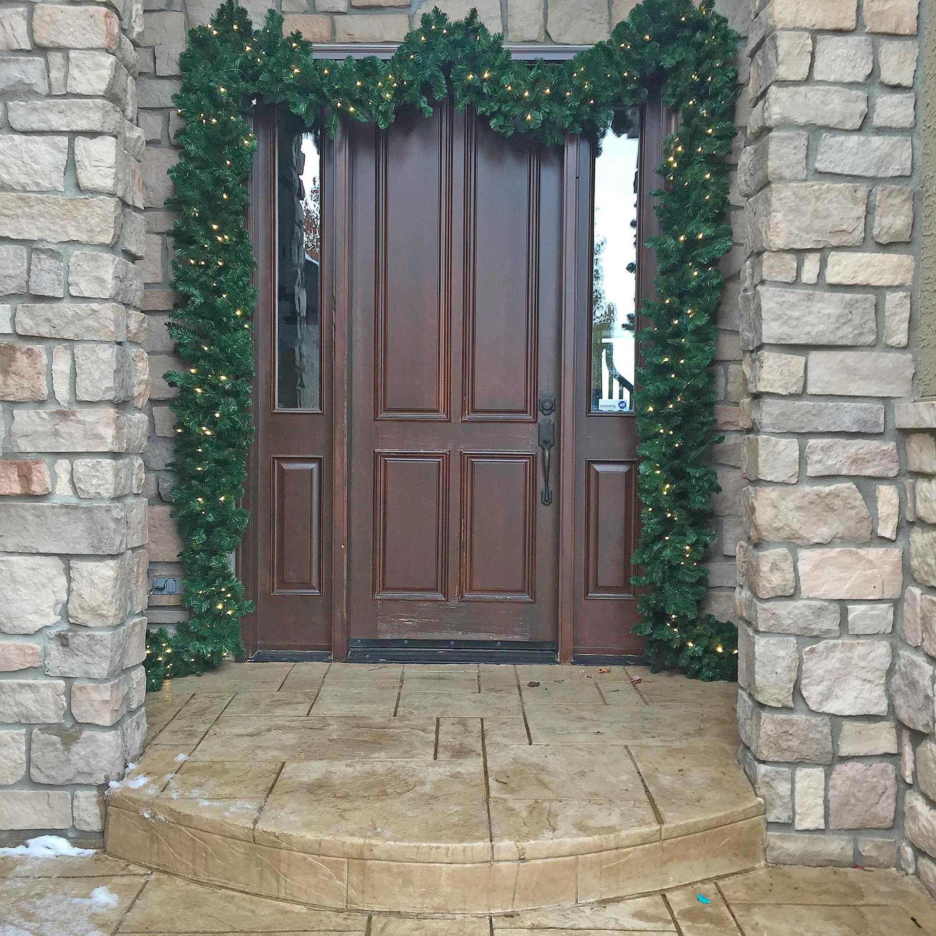 9' Lighted True Twinkle Deluxe Colorado Pine Garland - Novelty Lights ...